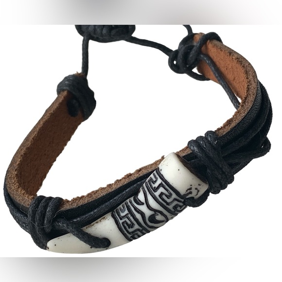 Tribal Black Leather & Cord Imitation Crocodile Tooth Mens Bracelet Jewelry - Picture 3 of 10